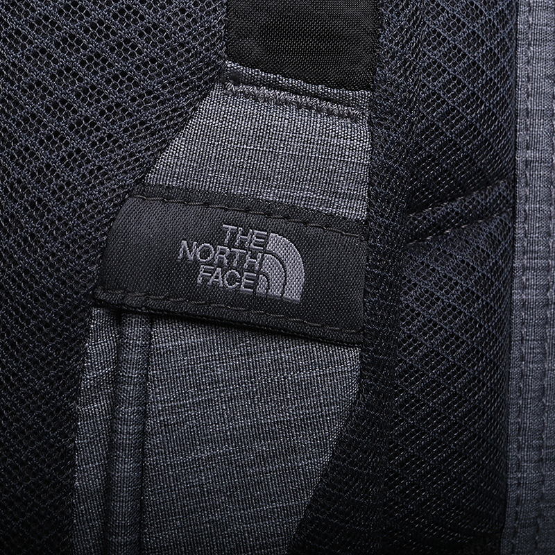  серый рюкзак The North Face Hot Shot 30L T92RD6MGL - цена, описание, фото 7